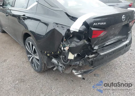 2021 Nissan Altima Sr Intelligent Awd z USA, uszkodzony, nr VIN 1N4BL4CW2MN346797